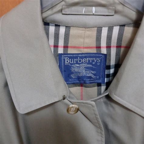 BURBERRY καμπαρντίνα .